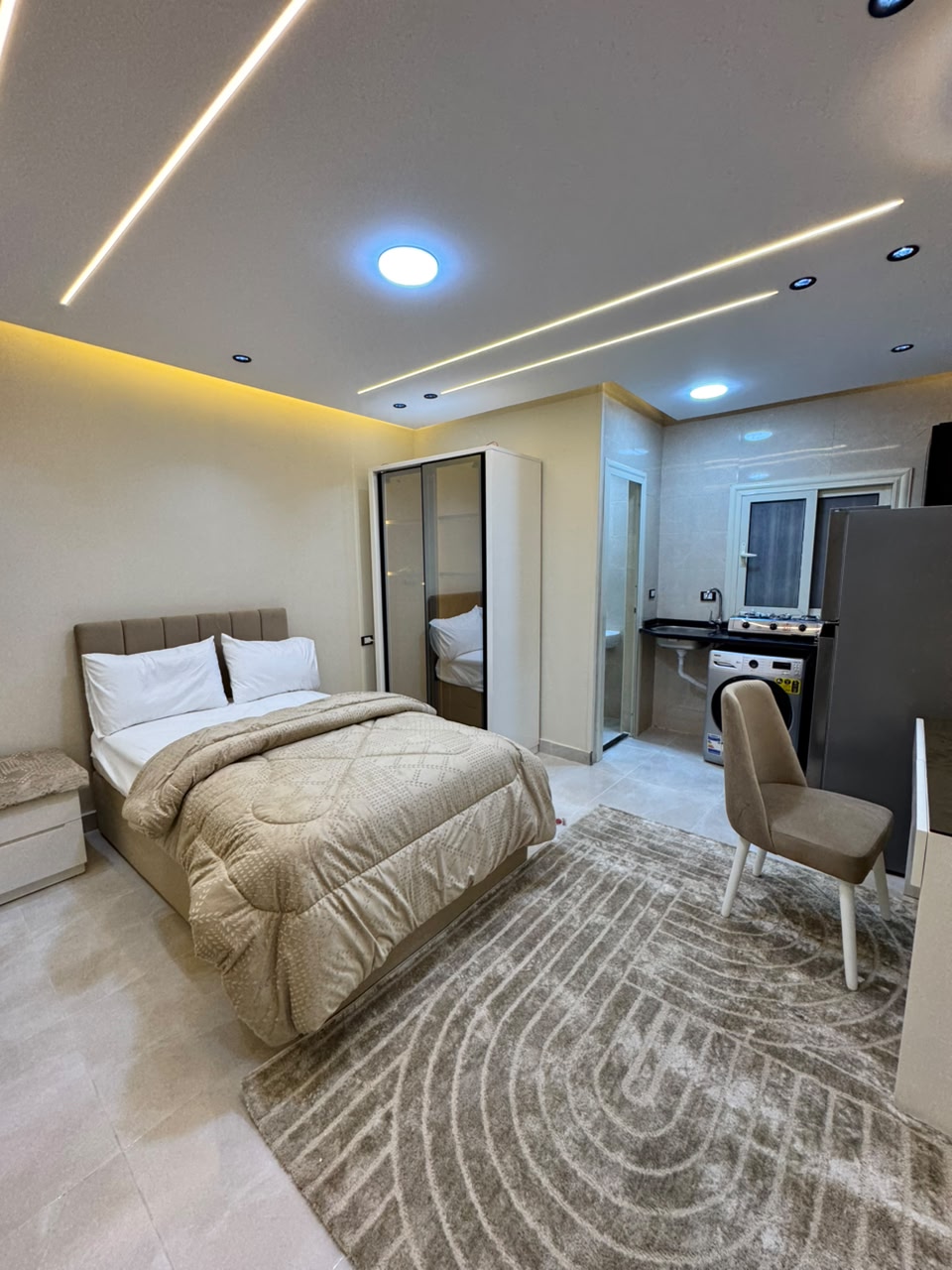Single Studio 2