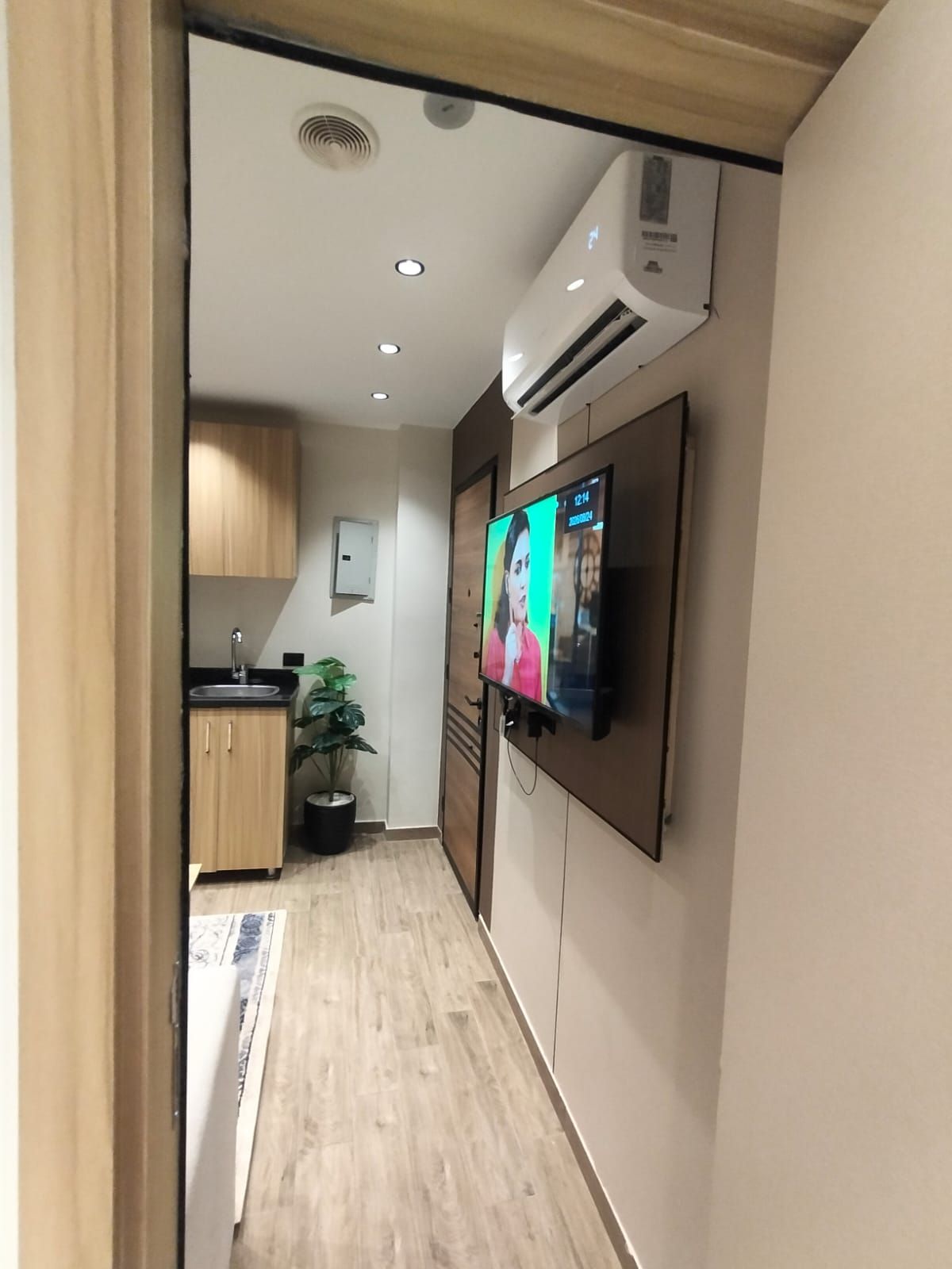 Suite 2